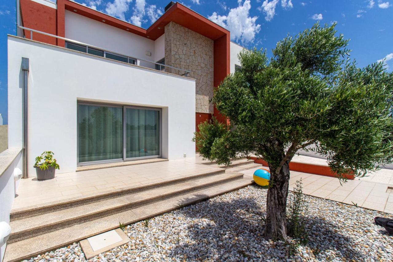O Cantinho Entre A Ria E O Mar - With Hot Water Pool All Year Round Torreira Eksteriør billede
